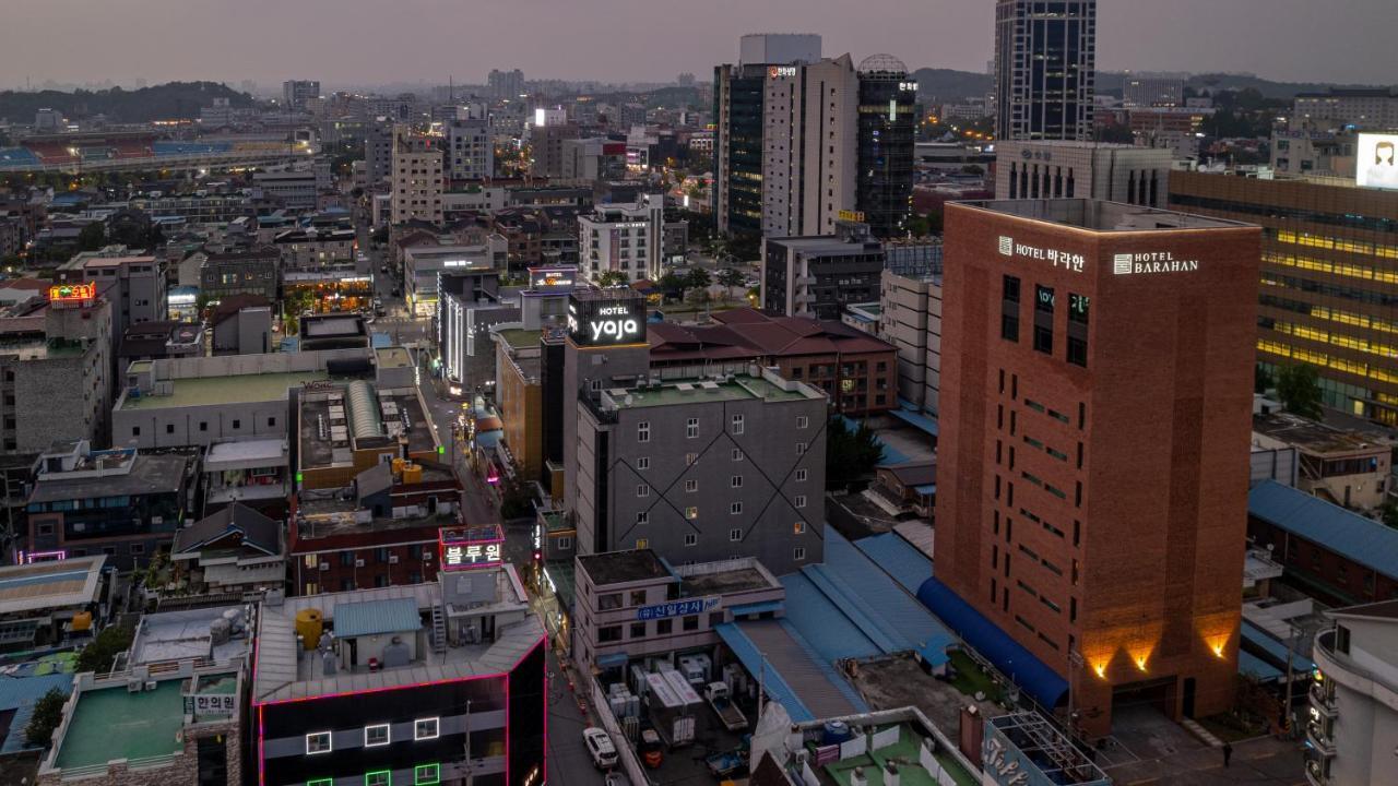 Hotel Barahan Jeonju Exterior foto
